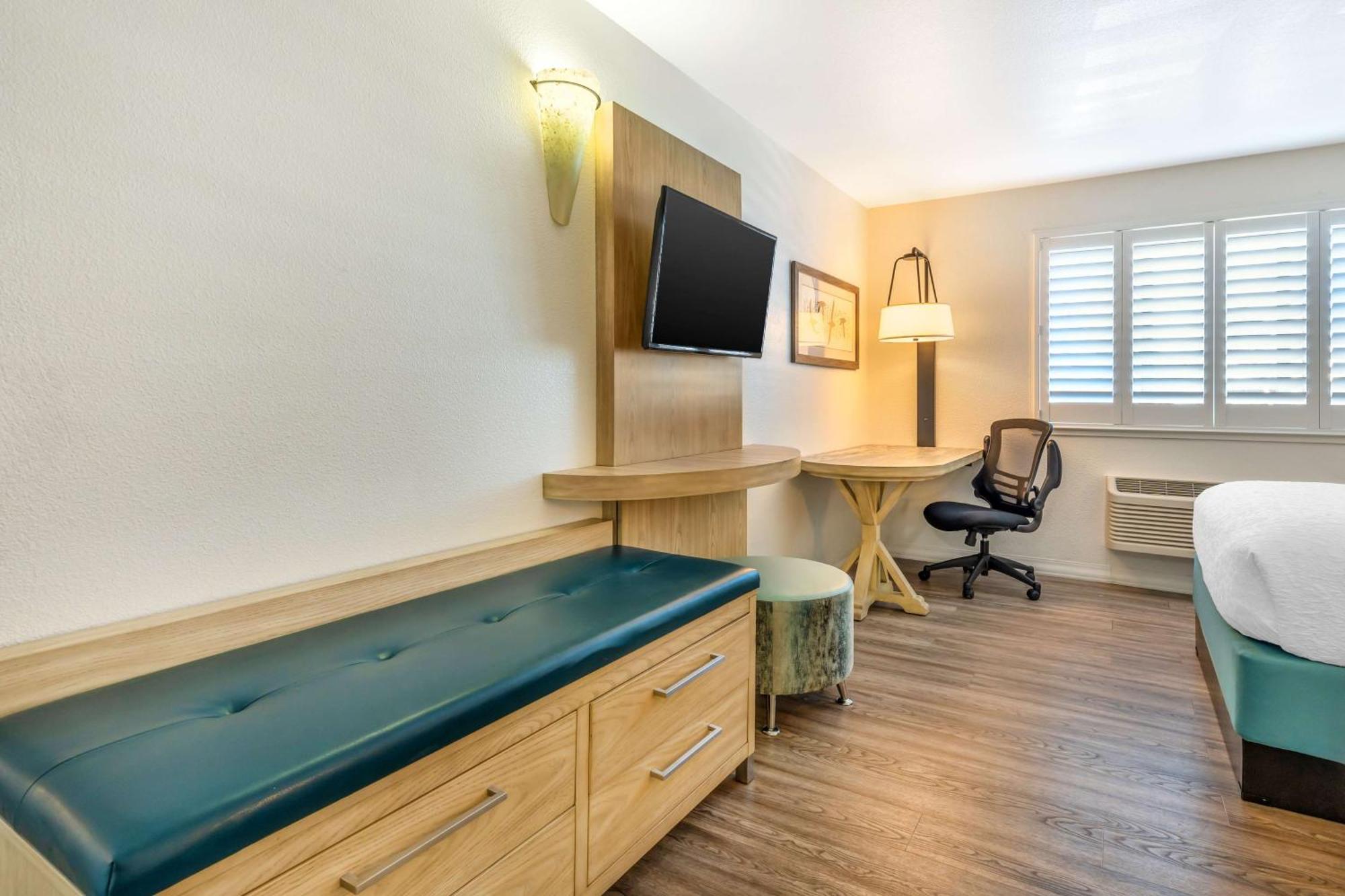 Best Western Plus Capitola By-The-Sea Inn & Suites Habitación foto